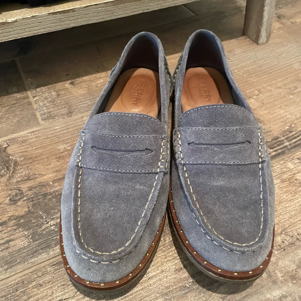 Sperry suede loafer size 61/2